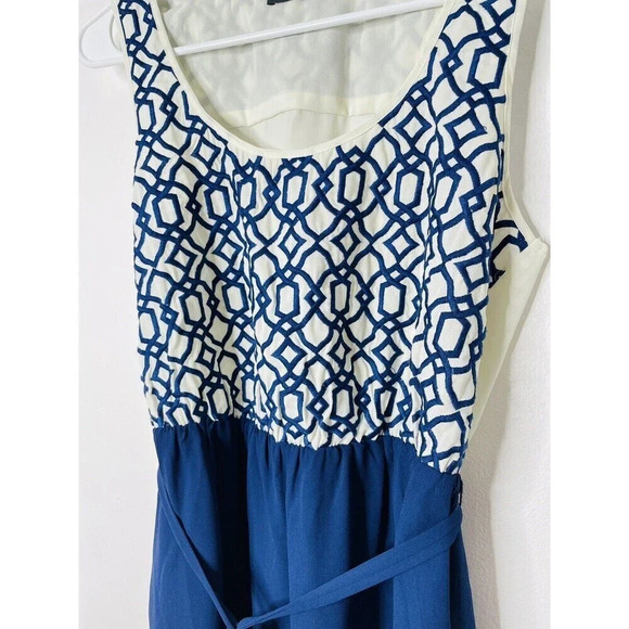 THML Anthropology Dress S Embroidered Geometric Design Blue Tie Waist Sleeveless - Picture 2 of 10
